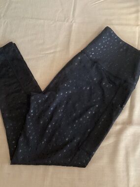 NWOT Women's Black Star-Print Leggings